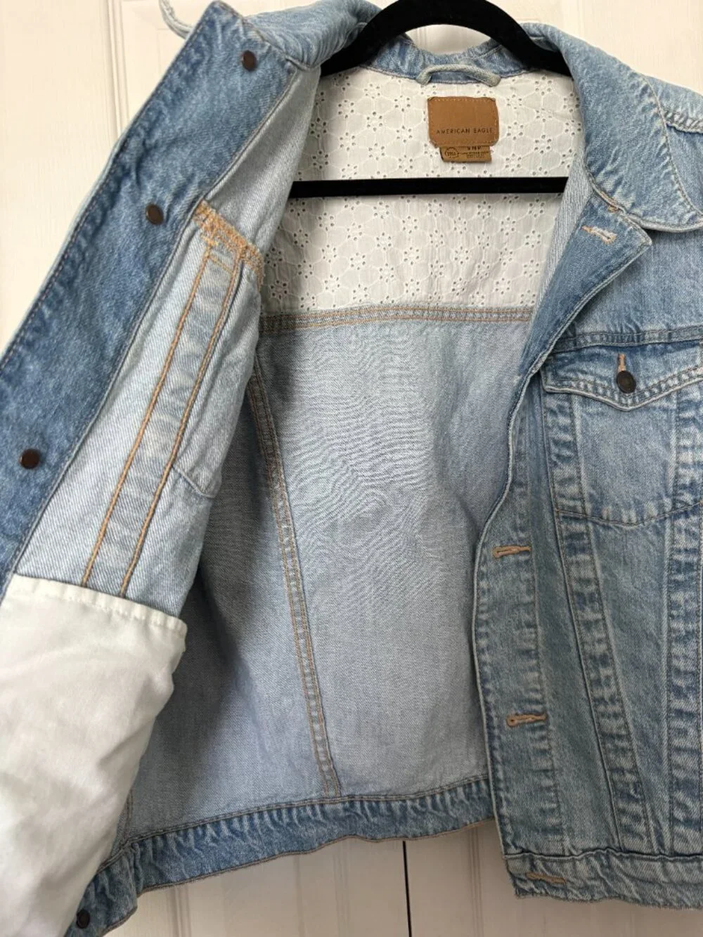 American Eagle Denim Jacket Medium - Picture 4 of 5